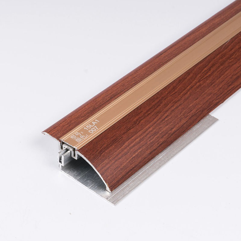 Tira de transici&oacute;n para baldosas y alfombras