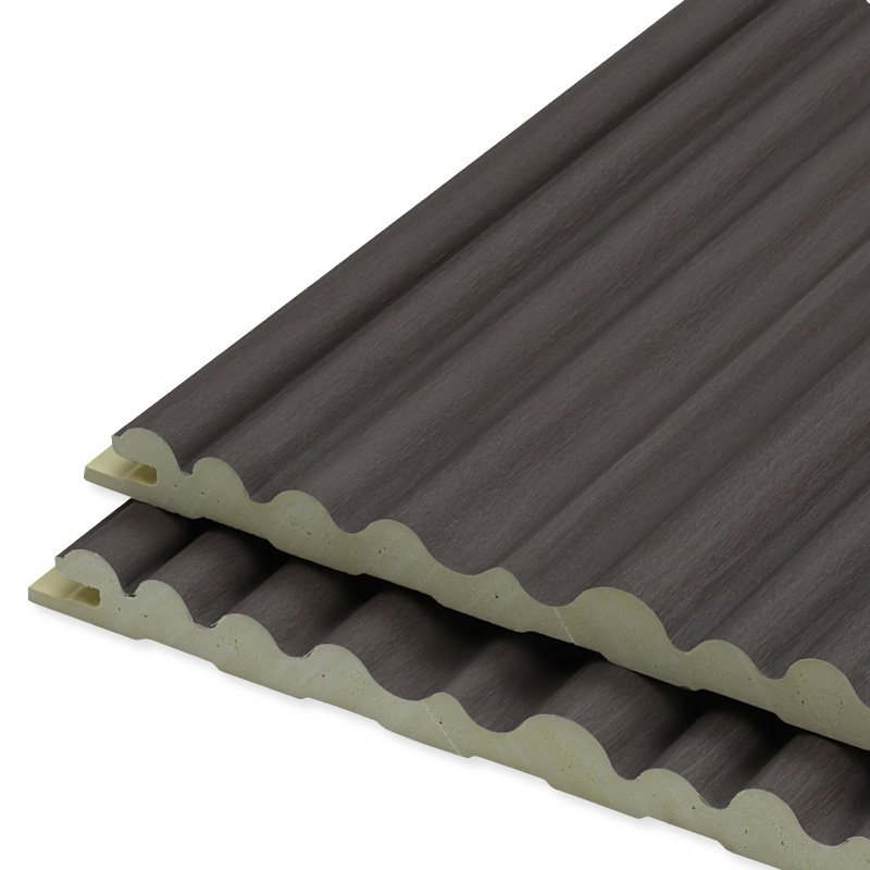 Paneles de pared interiores de madera estriada