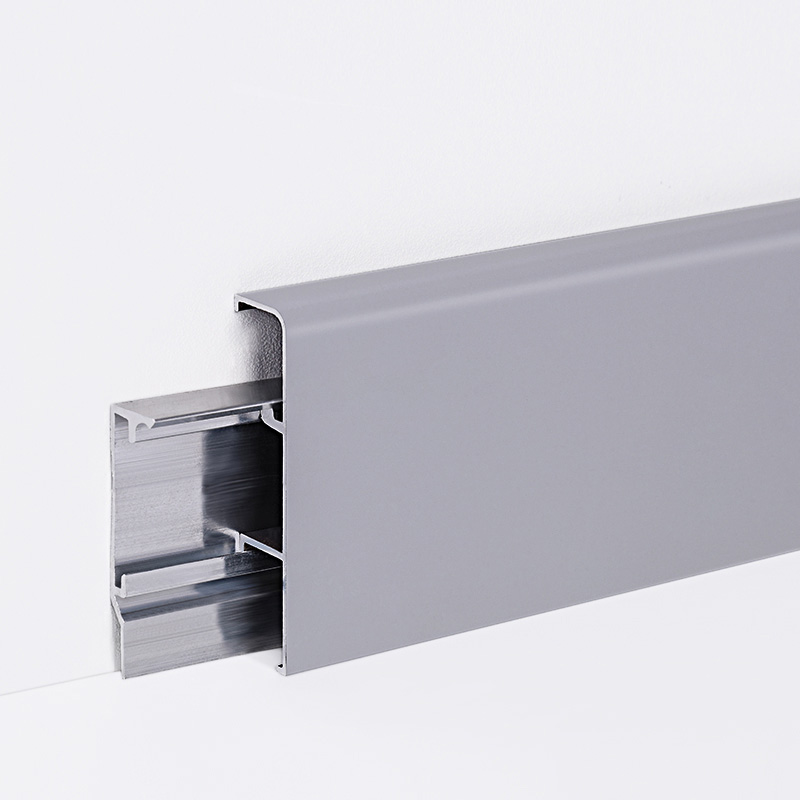 rodapi&eacute; met&aacute;lico