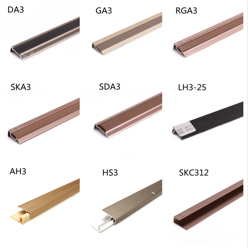 Borde de escalera con azulejos