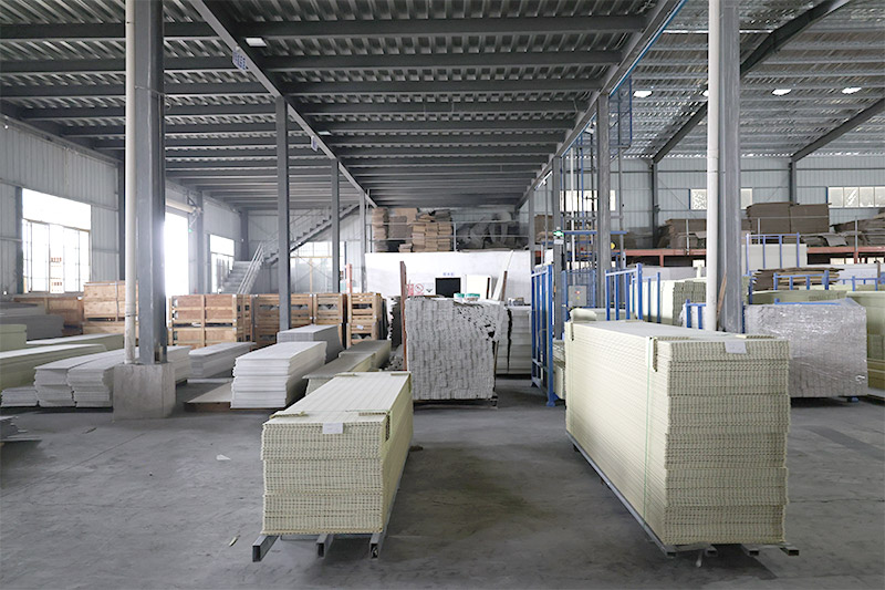 Panel estriado para pared