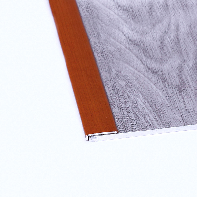 Listones para bordes de suelos de madera