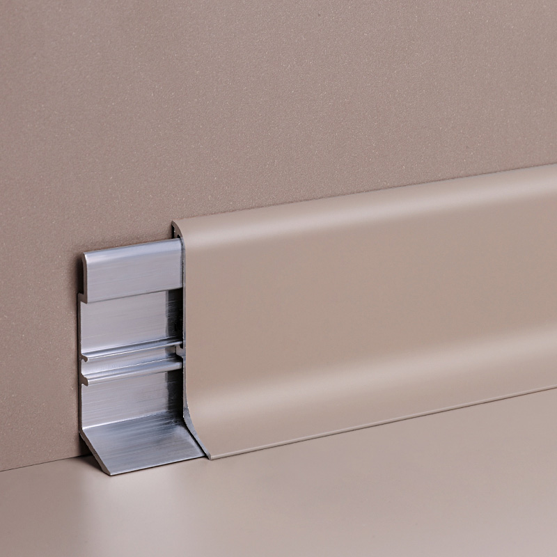 Rodapi&eacute;s de aluminio