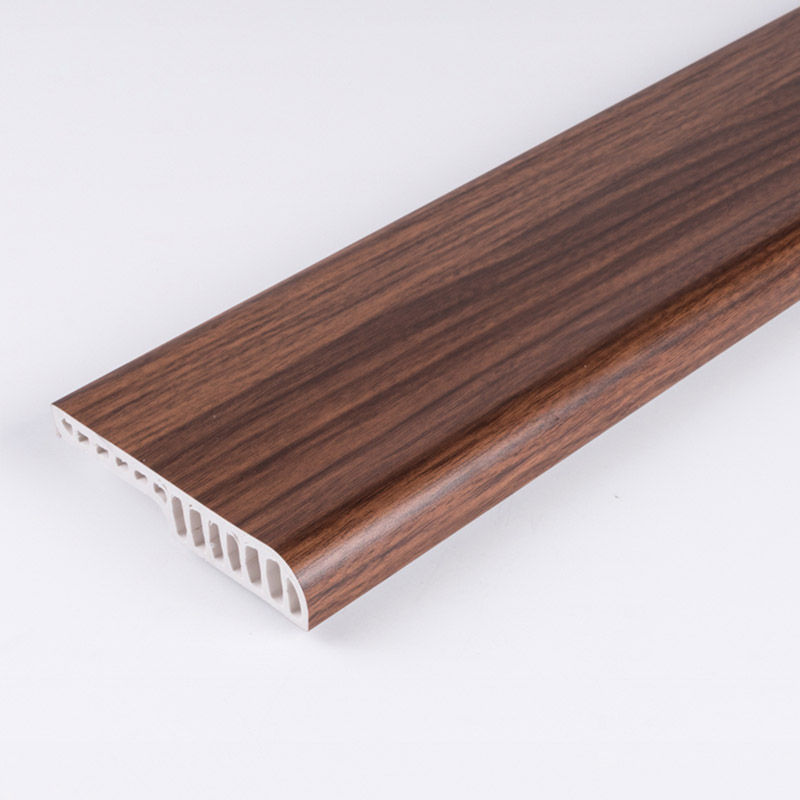 Z&oacute;calo interior de ba&ntilde;o de PVC