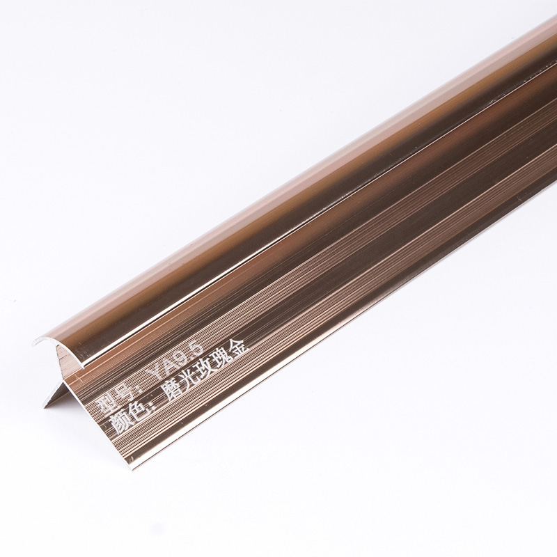 Revestimiento de azulejos de esquina exterior