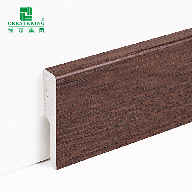 Rodapié de PVC macizo de 60*12 mm