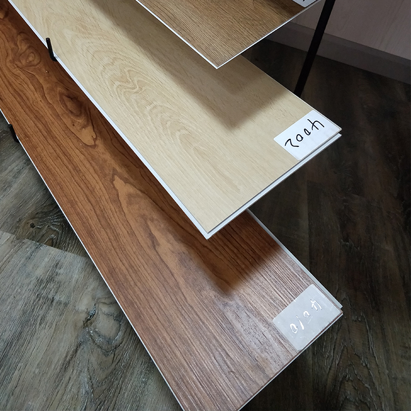 Piso de PVC de diferentes formas