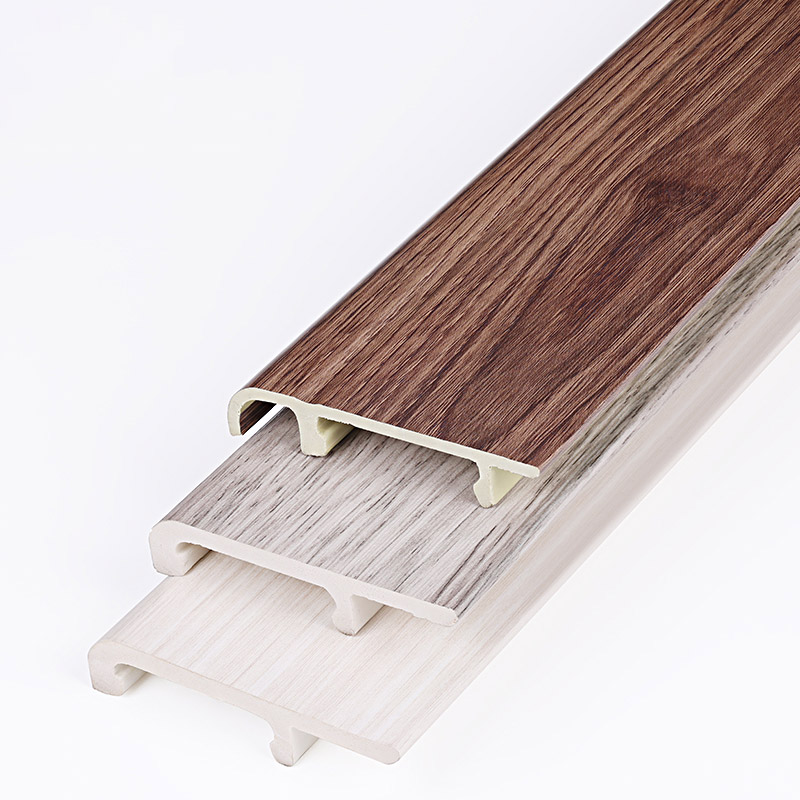 Perfiles de z&oacute;calo de PVC para interiores