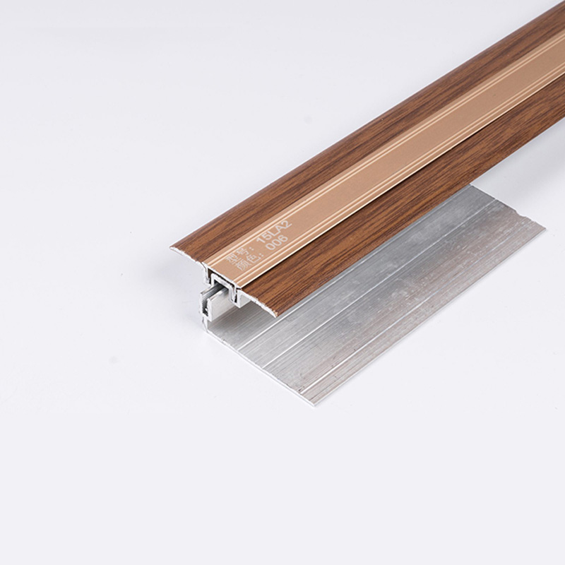 Tiras de transici&oacute;n de azulejos interiores