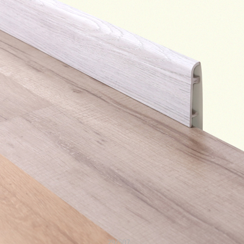 Z&oacute;calo de pared de PVC