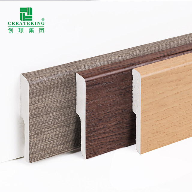 Rodapié de PVC macizo de 60*12 mm