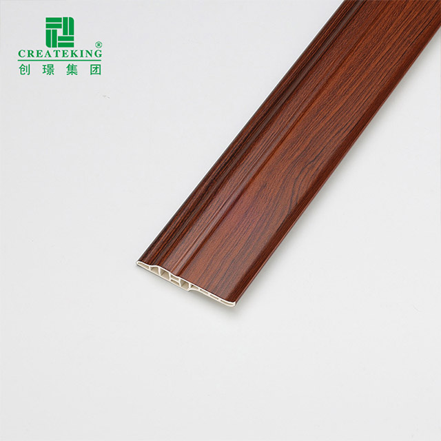 Rodapié de PVC multifuncional de 68*16 mm