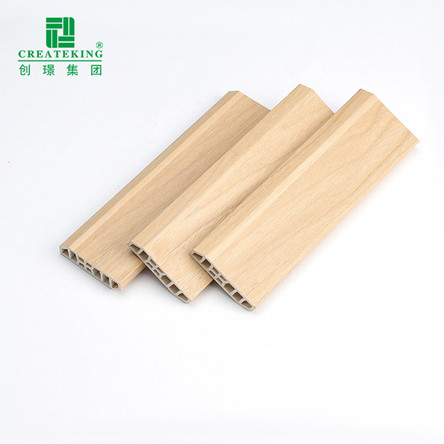 Rodapiés de PVC de 55*15 mm