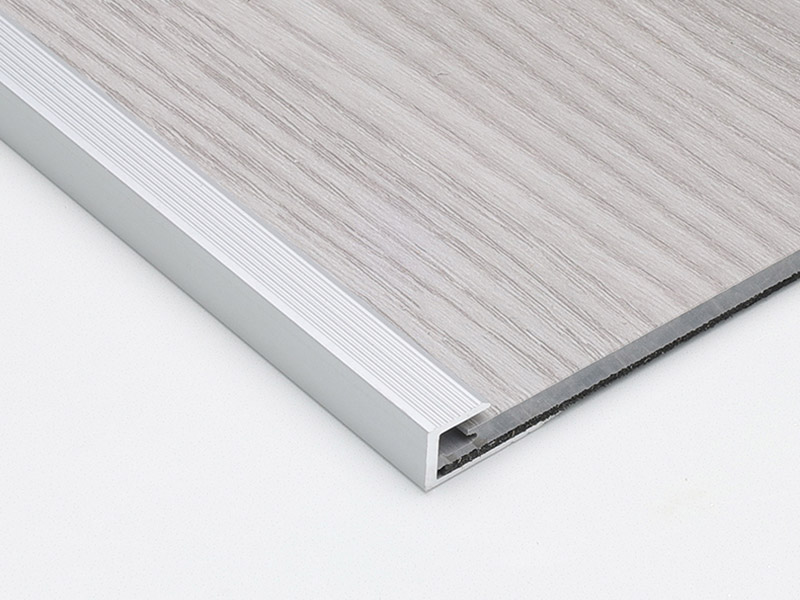 Borde de piso cuadrado de aluminio