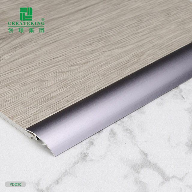 Tira de umbral de puerta de metal de 5,58x39,41 mm