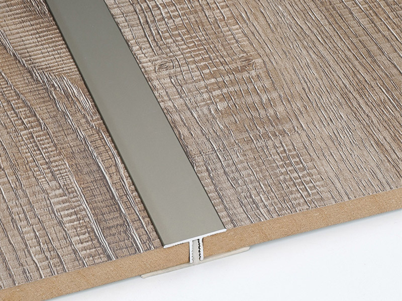 Tira de transici&oacute;n de moldura en T de aluminio