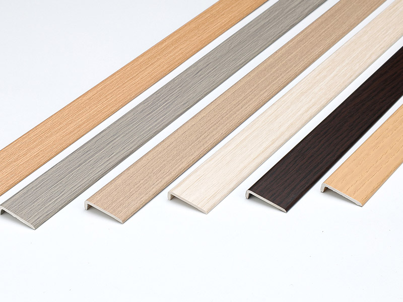 Tira de borde de piso SPC en forma de L de 24 * 4 mm