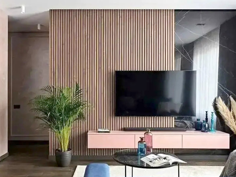 ¿Siguen estando de moda las paredes de listones de madera?