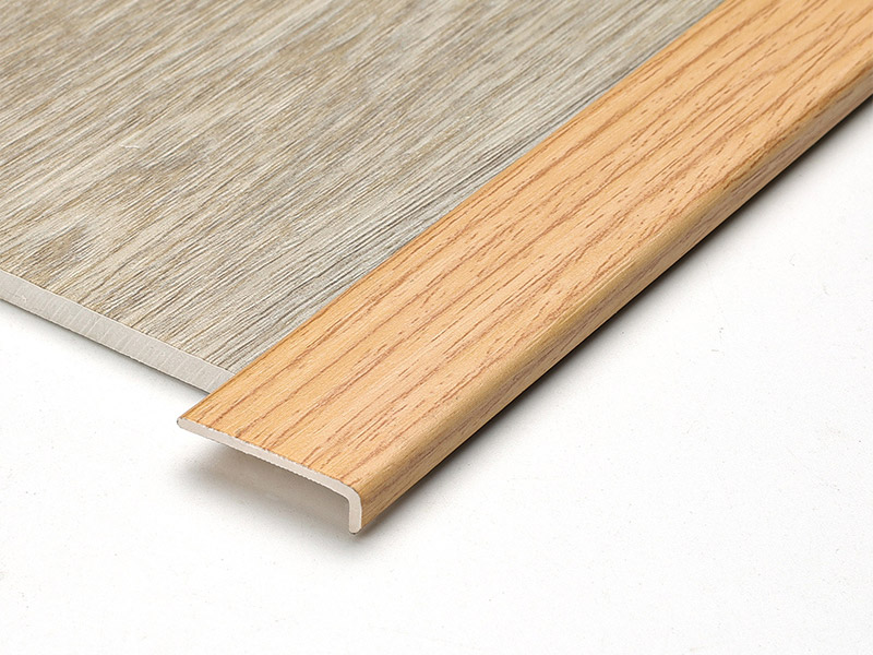 Perfiles de bordes de piso de PVC en forma de L de 20 * 4,5 mm
