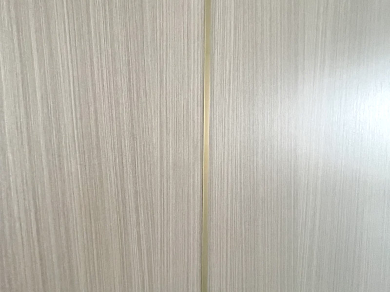 Agregar molduras a los paneles de madera