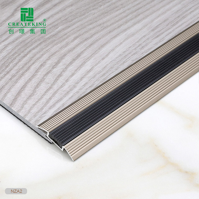 Tira reductora de aluminio de 5,4x17,75 mm