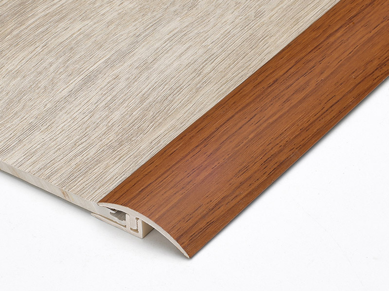 Tira de transici&oacute;n para pisos SPC de veta de madera de 32 * 4 mm