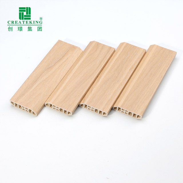 Rodapiés de PVC de 55*15 mm
