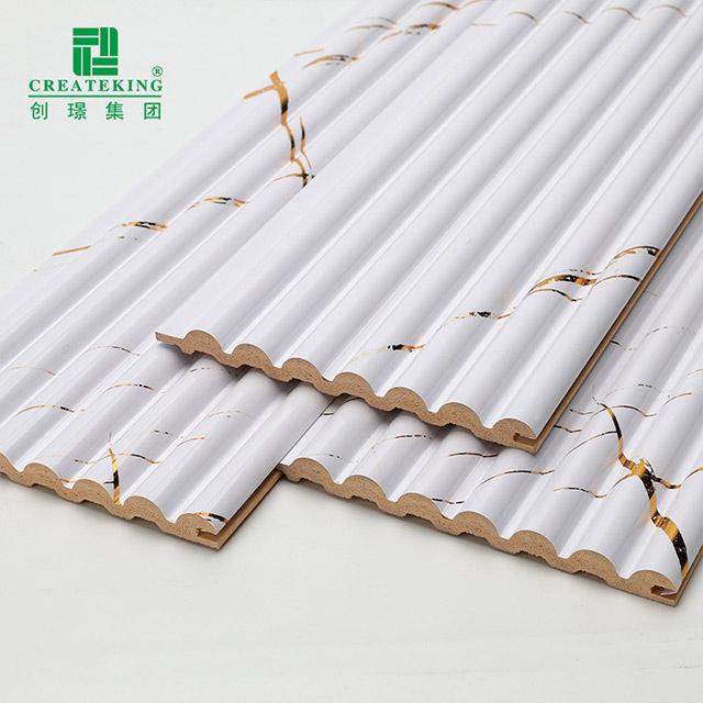 Panel de pared semicircular sólido con acabado de mármol blanco dorado de 105,5 x 8,5 mm