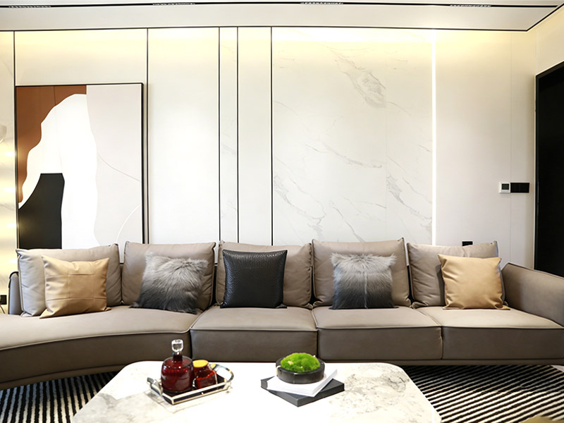 Instalar paneles de pared de cristal de carbono