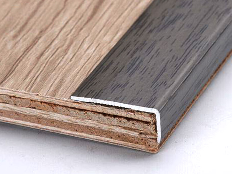 ¿Qué son las tiras de nariz de las escaleras?