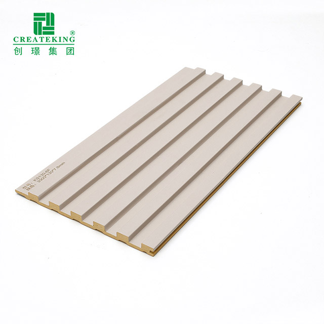 Paneles de pared estriados sólidos de PVC de 130 * 7,8 mm