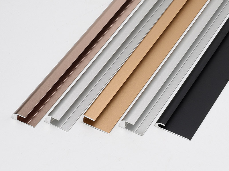 Tira de borde de piso de aleaci&oacute;n de aluminio en forma de C