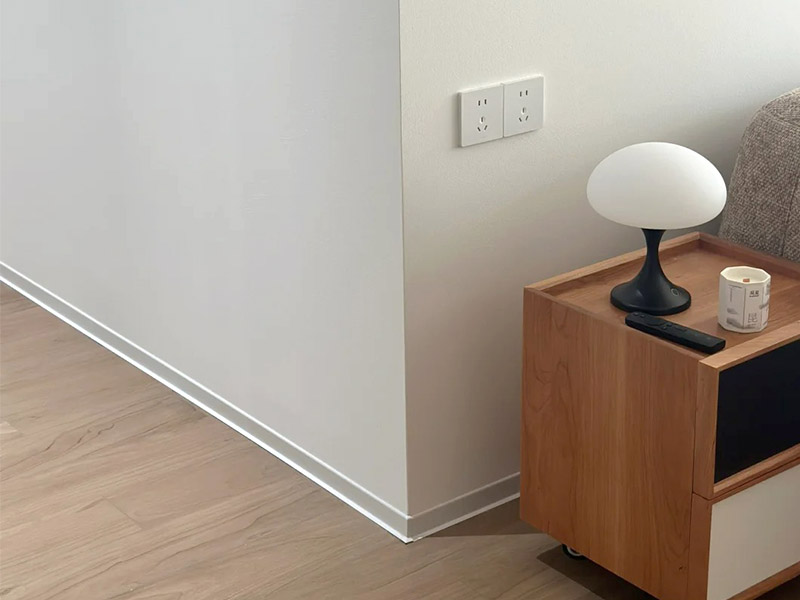 ¿Qué son los rodapiés metálicos?