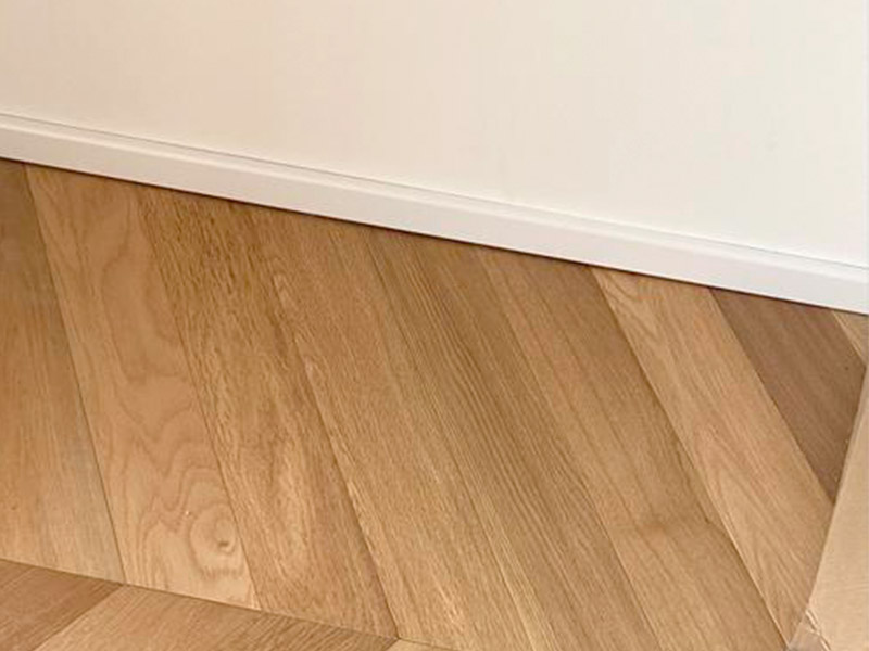¿Cuál es el mejor rodapié para suelos de parquet?