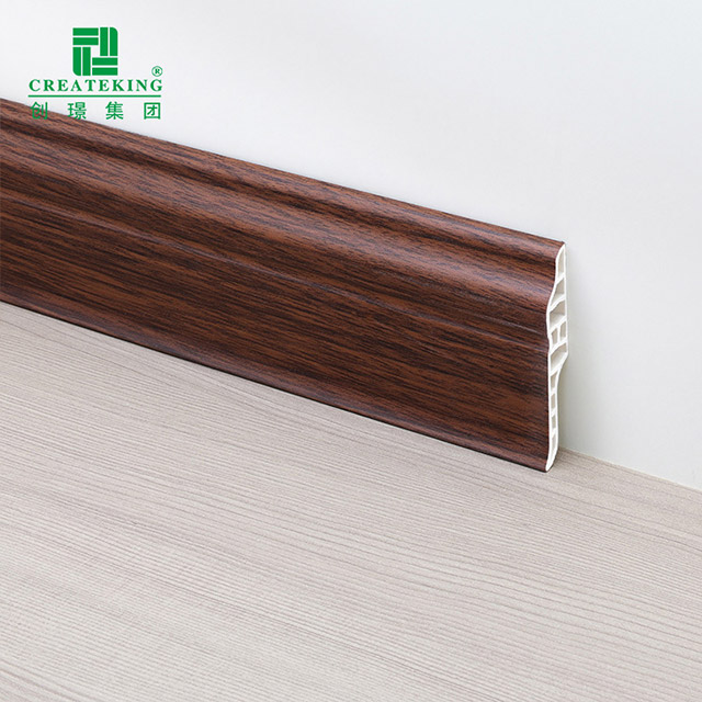 Rodapié de PVC multifuncional de 68*16 mm