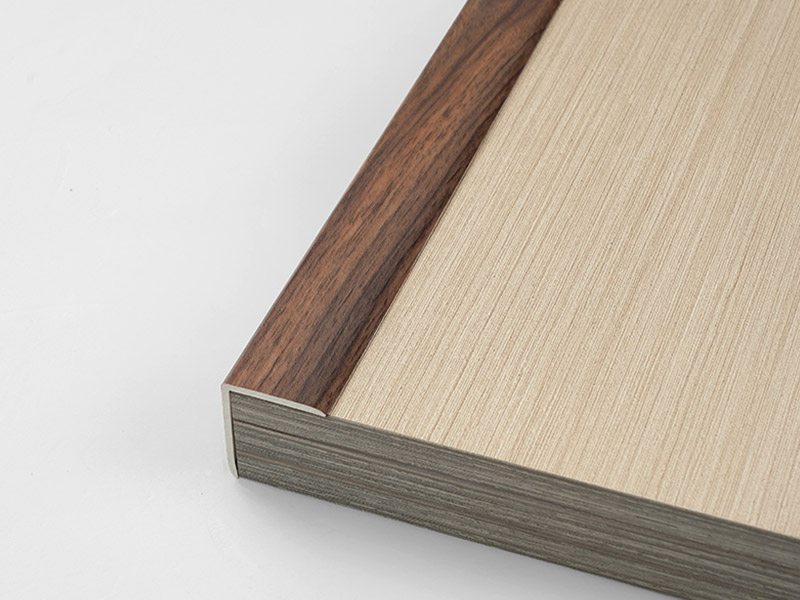 Tiras de borde de escalera