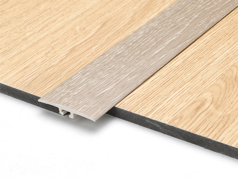 Tira de umbral de puerta con apariencia de madera de PVC de 42 * 6,6 mm