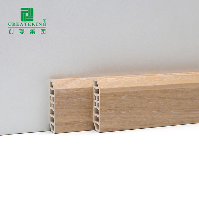Rodapiés de PVC de 55*15 mm