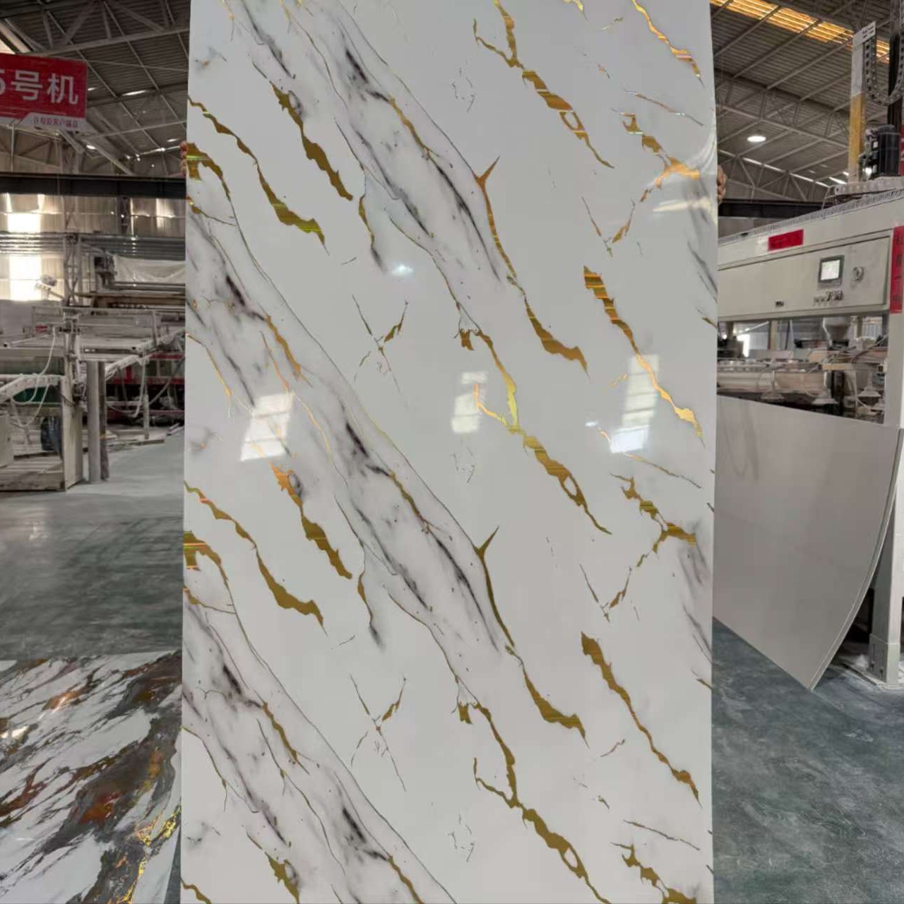 Panel de pared de PVC laminado con película de PET para decoración interior del hogar